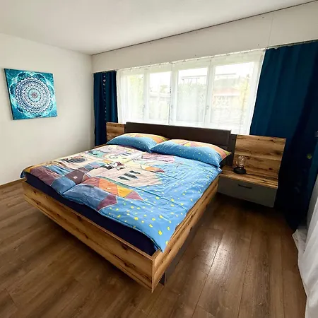 Ferienwohnung Natalies Hideaway Thun Exterior foto